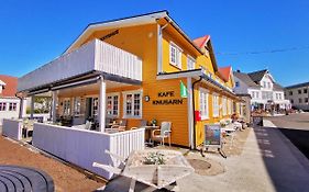 Henningsvaer Guesthouse